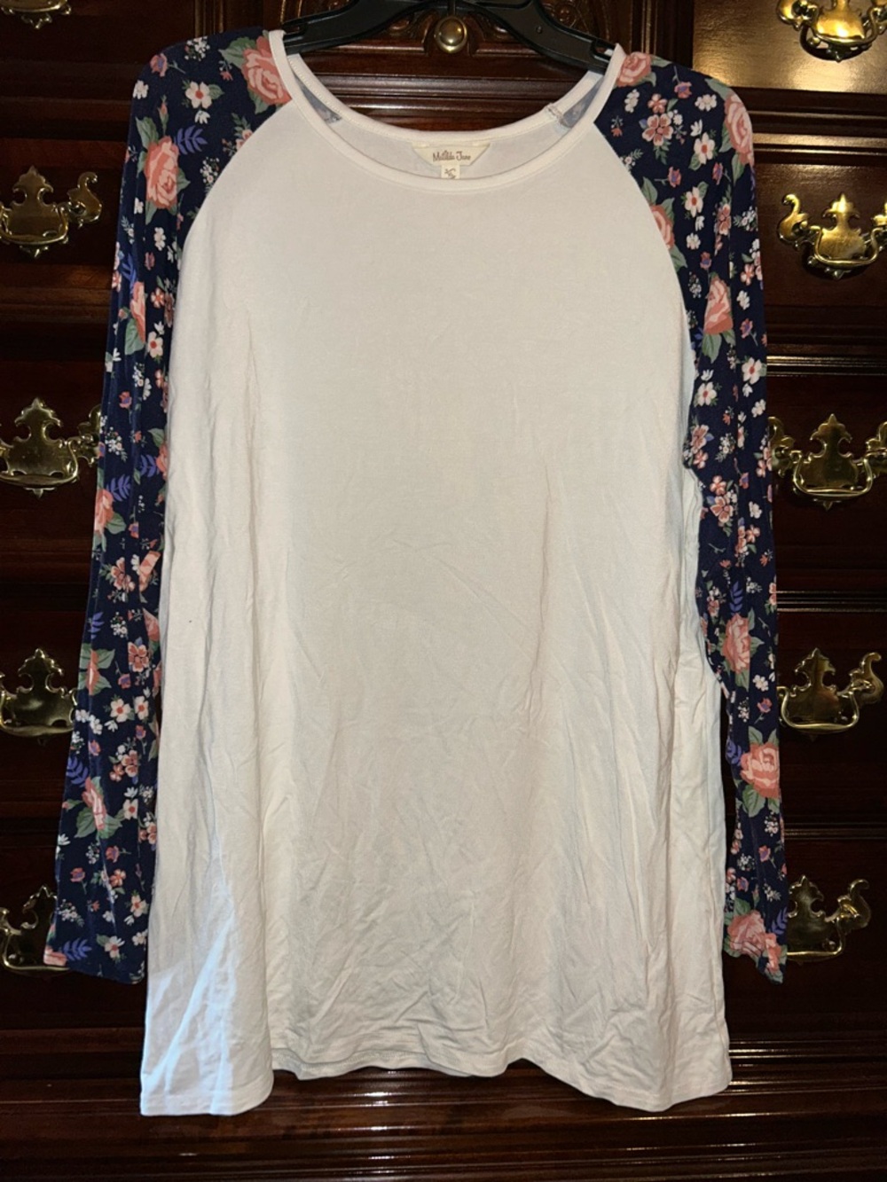 Matilda Jane White Raglan Top with Navy Floral Sleeves, Size XL, NWOT